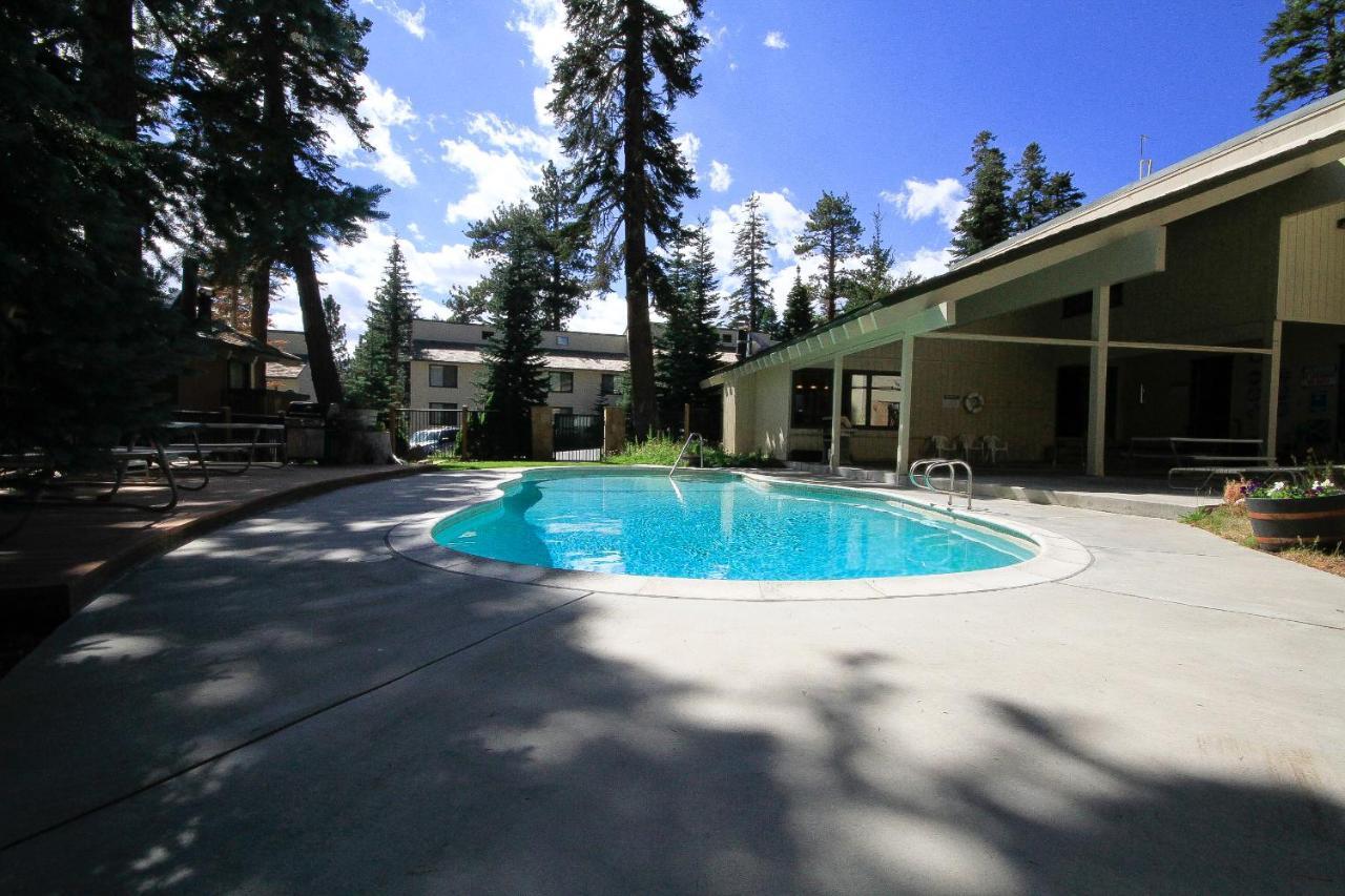 Discovery 4 #137 Mammoth Lakes Bagian luar foto